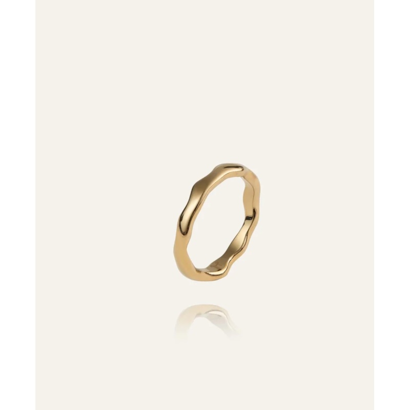 MOCKBERG Wavy Petit Gold Ring - Bilde 3