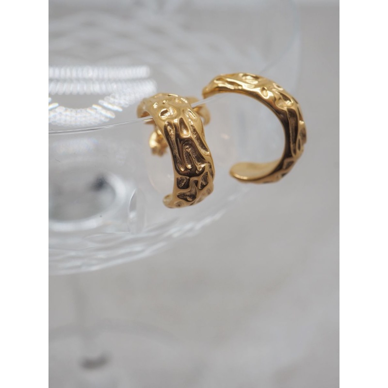 Chunky Textured Earings Gold