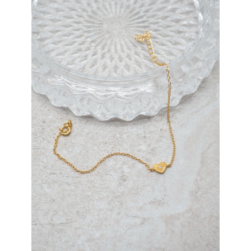 Dainty Heart Bracelet Gold - Bilde 3