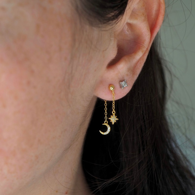 Dainty Star & Moon Earings Gold