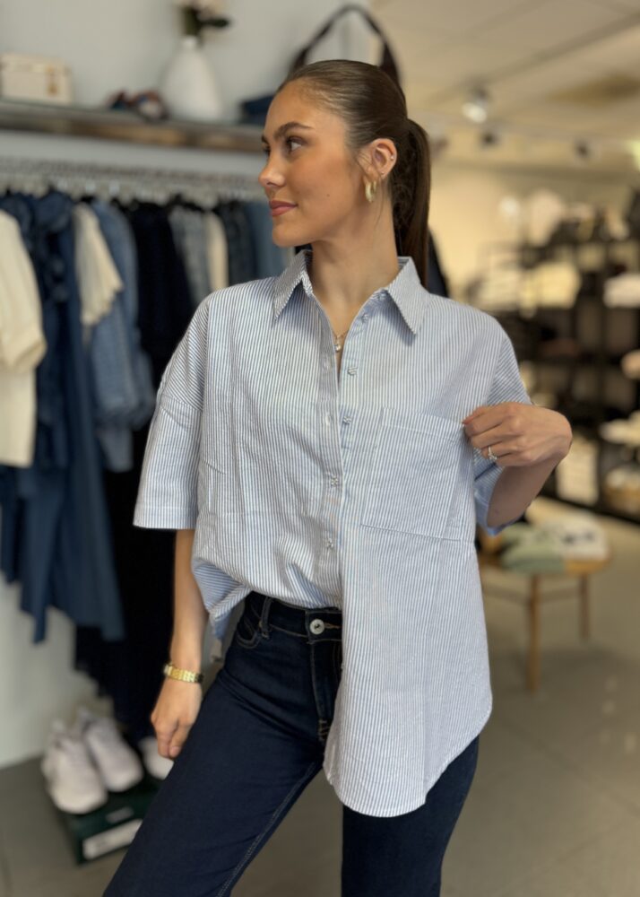 Emi Shirt White/Blue