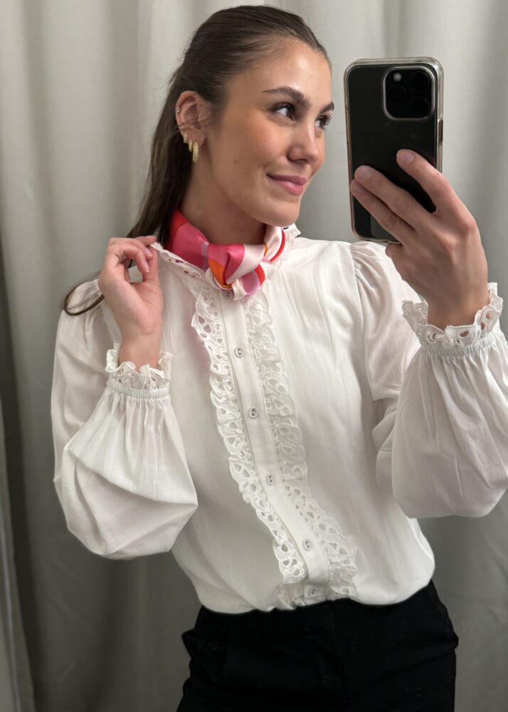 Vida Lace Blouse Cream