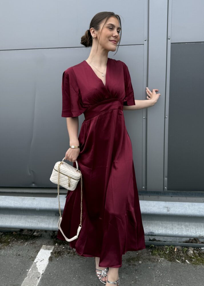 Flowy Satin Dress Burgunder