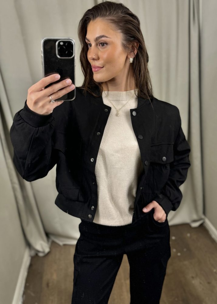Gavin Cropped Bomber Black