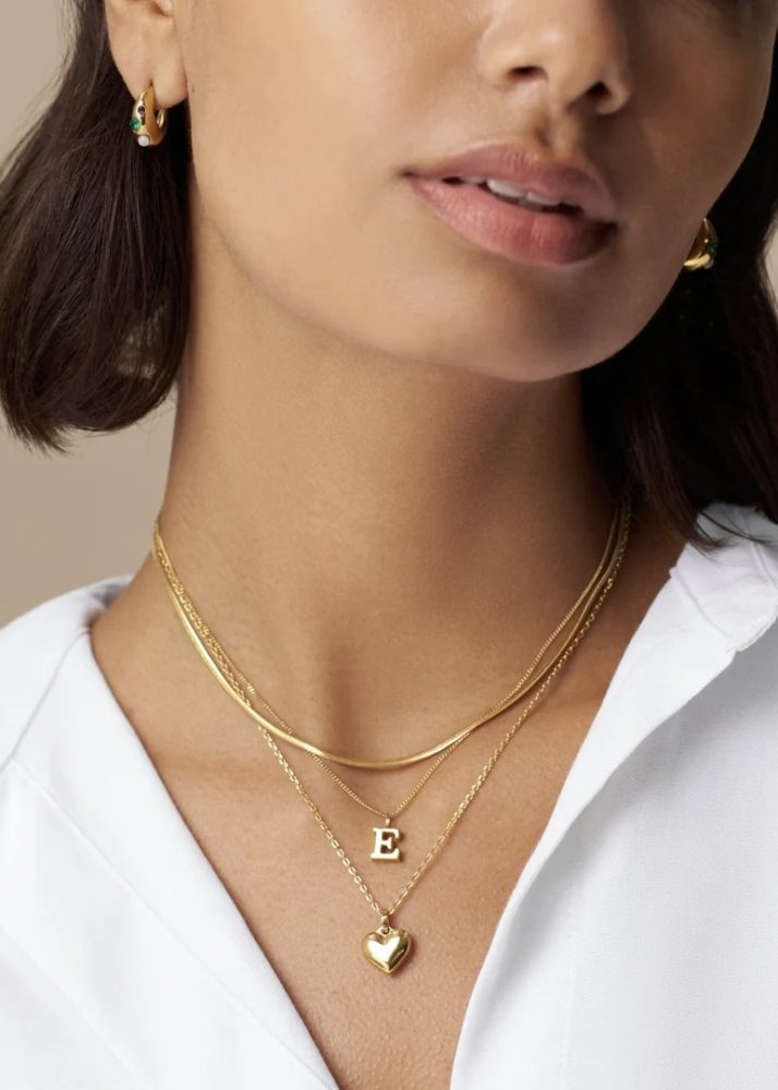 E Lyx Initial Necklace Gold