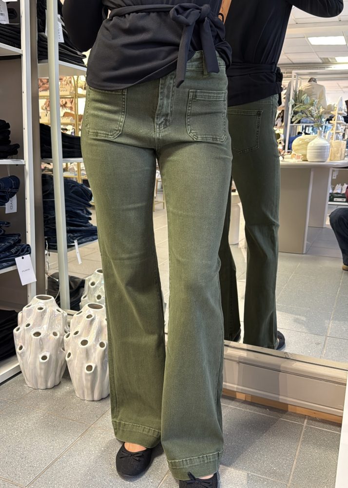 Annika Olive Jeans 34