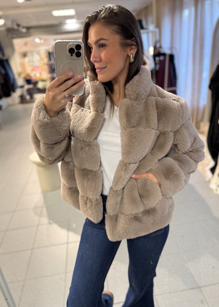 Faux Fur Jacket Lt.Taupe
