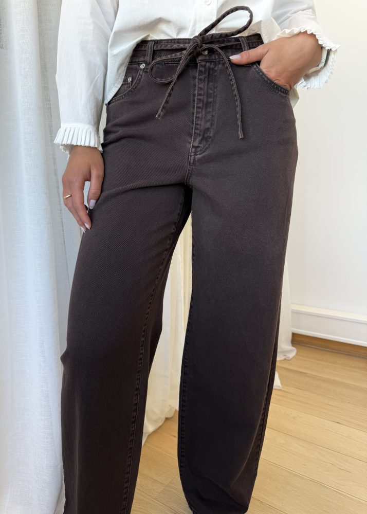 Gianna Straight Mid Waist 32 Dk Brown