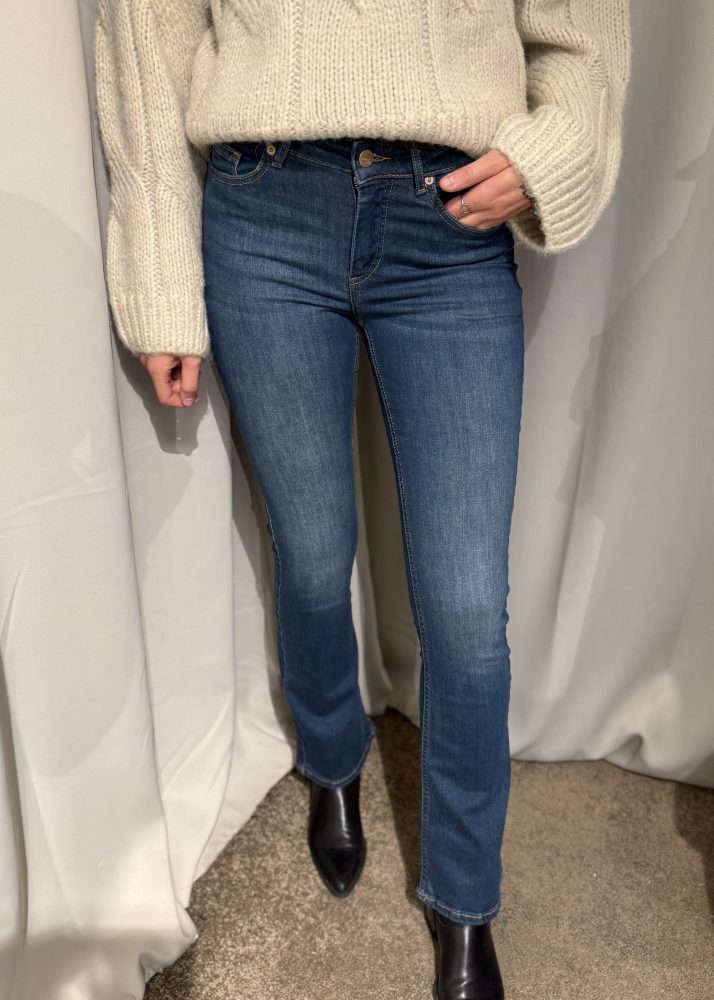 Blush Mid Flared Blue Denim 30