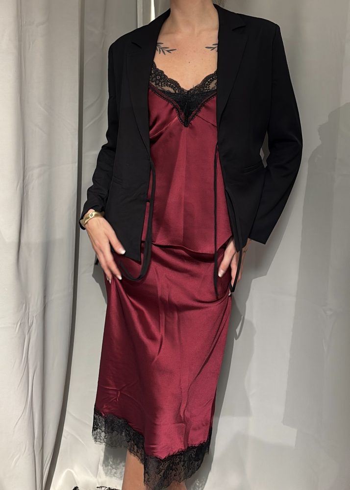 Coleen Satin Skirt Bordeaux