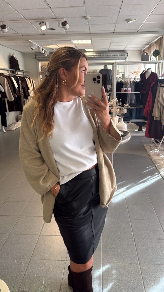Real Leather Skirt Black